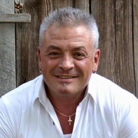 Gary Helton